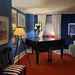 Schweriner Hof 3*