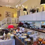 Schweriner Hof 3*