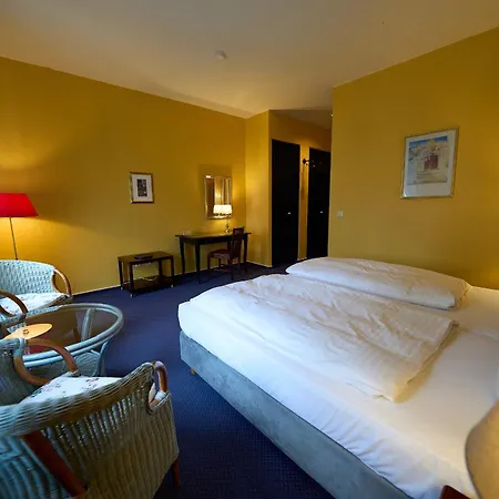 Np Schweriner Hof Hotel Kuehlungsborn