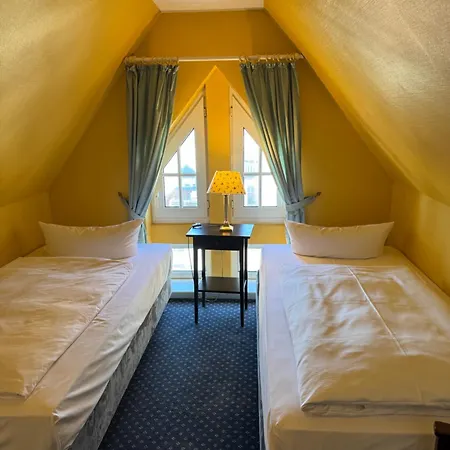 Schweriner Hof Hotel 3*