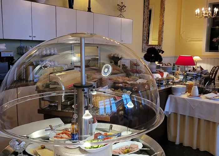 Schweriner Hof 호텔 Ostseebad Kühlungsborn