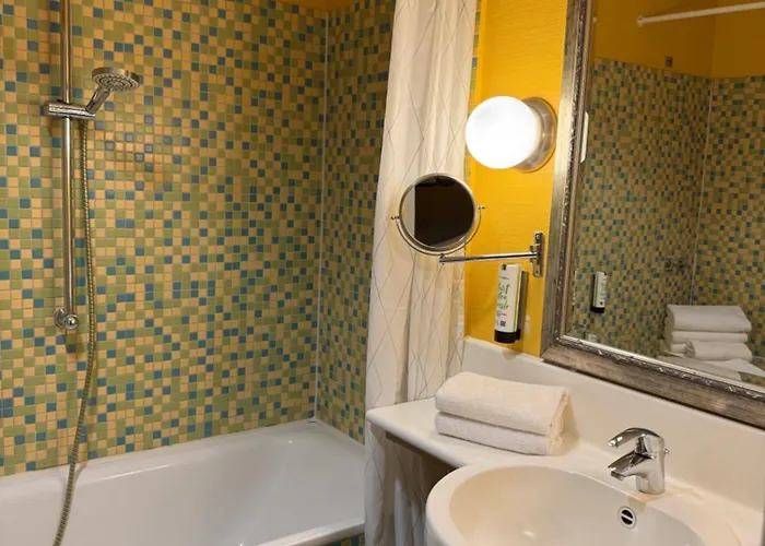 Schweriner Hof 3*